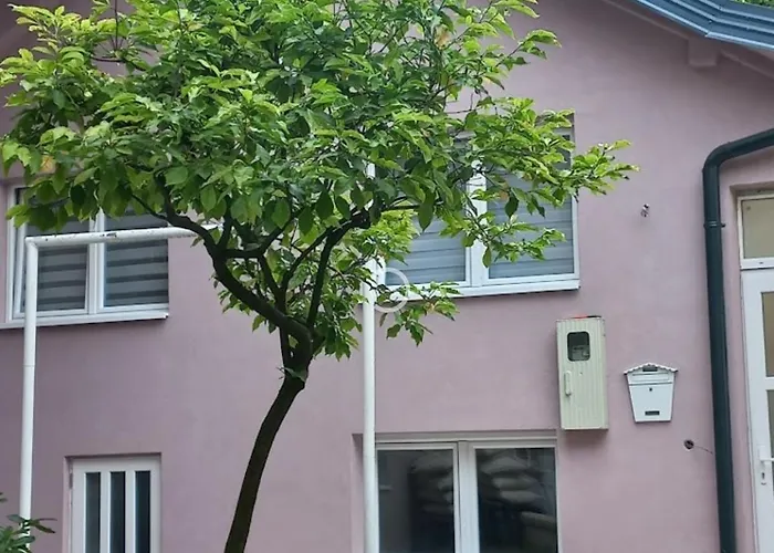 Apartment Modern & Bright In Old Town Sarajevo