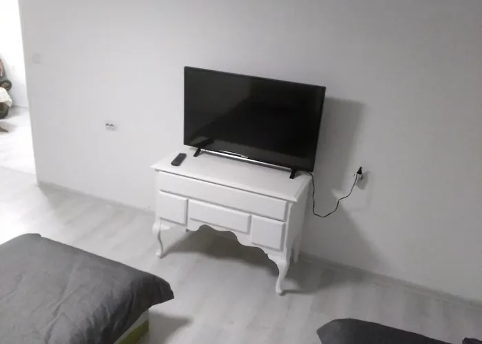 Apartment Modern & Bright In Old Town Sarajevo